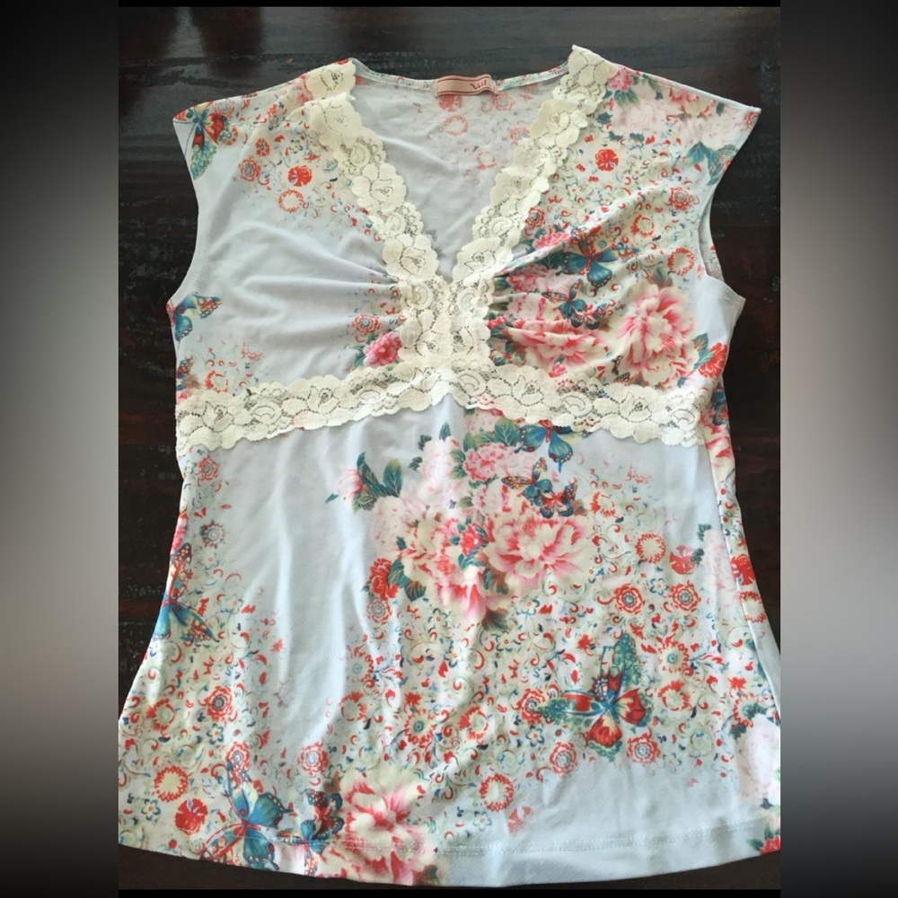 NWOT Women’s Vol 1 Top Size S